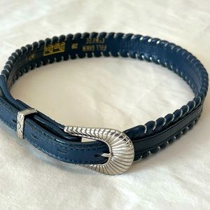 DunDee blue leather belt with silver lacing. 28 x 1-1/8. Very good condition